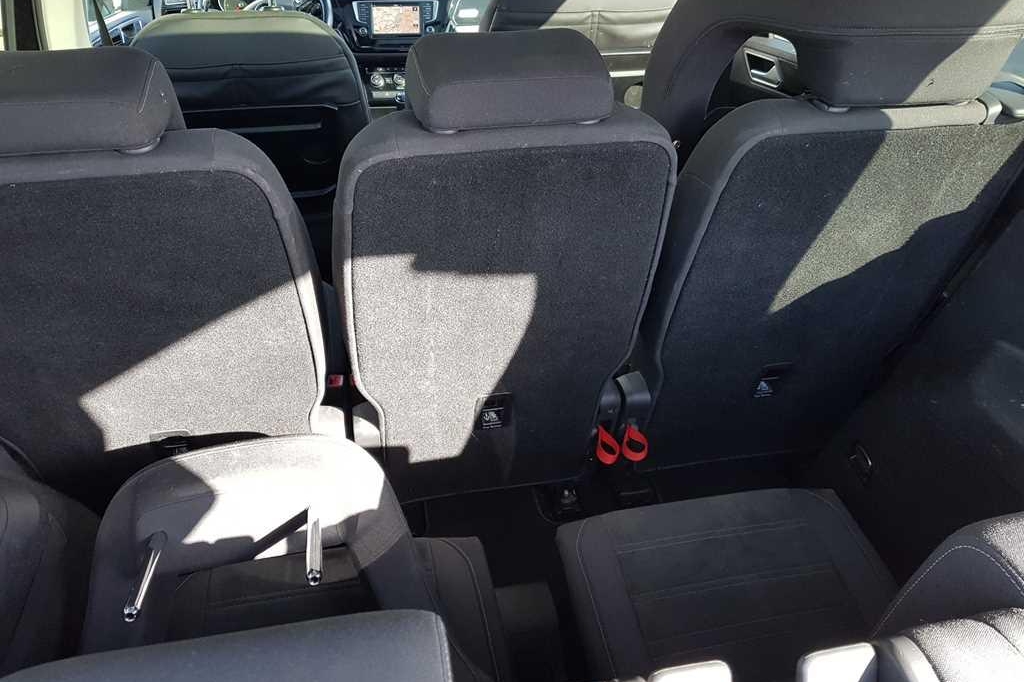 Volkswagen Touran 2016 photo 11