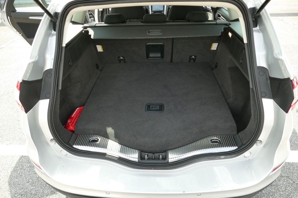 Ford Mondeo Turnier 2017 photo 8