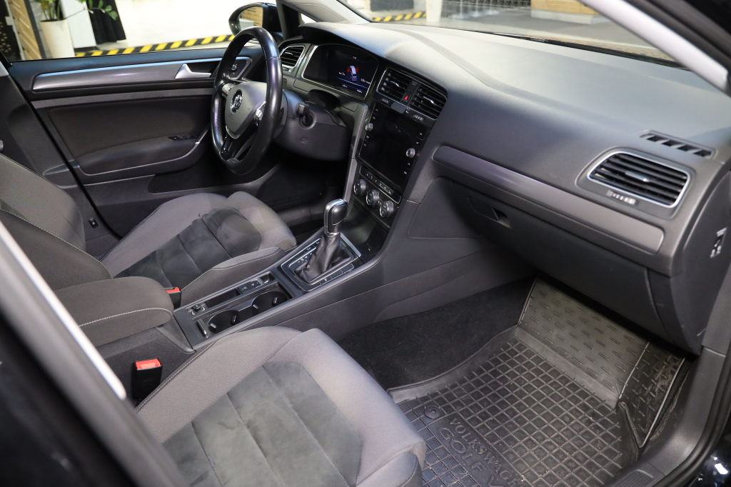 Volkswagen Golf 2017 photo 10