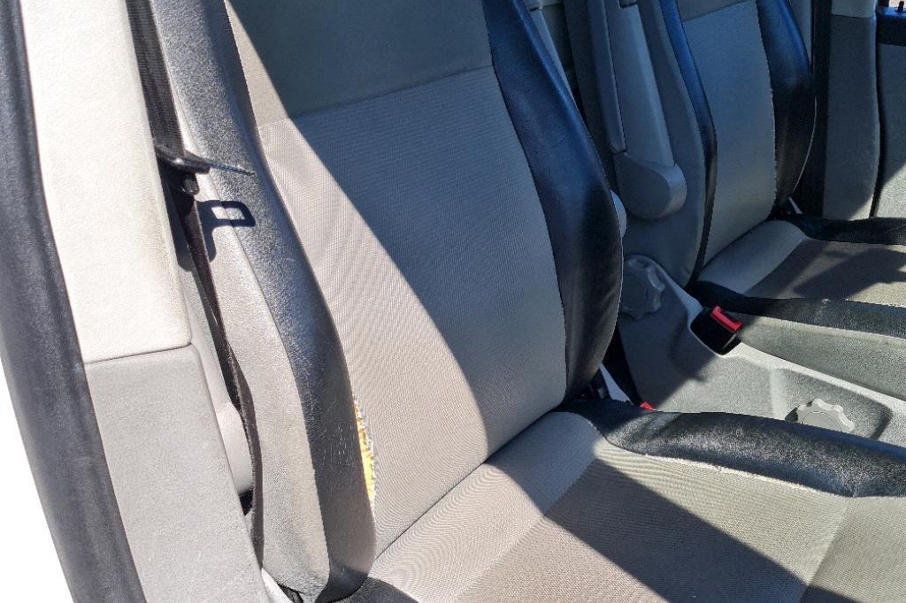 Volkswagen T5 (Transporter) пасс. 2015 photo 18