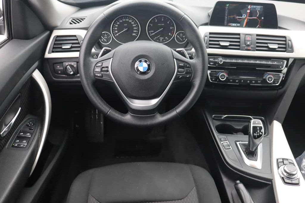 BMW 3er 2017 фото 3