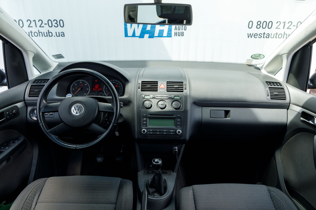 Volkswagen Touran 2006 фото 12