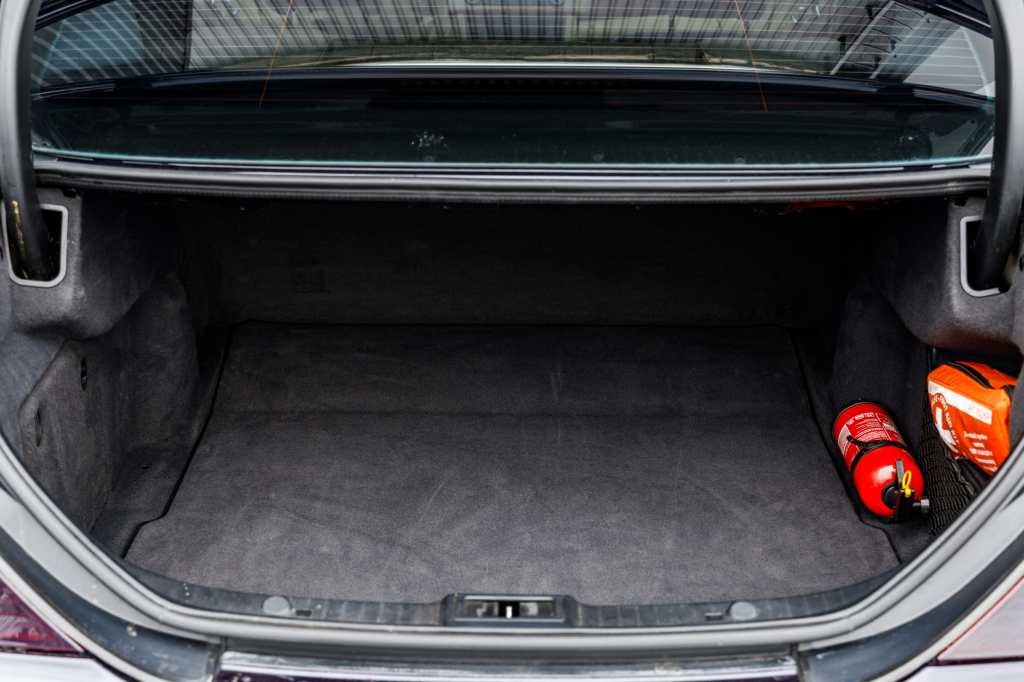 Mercedes-Benz CLS 500 2005 фото 23