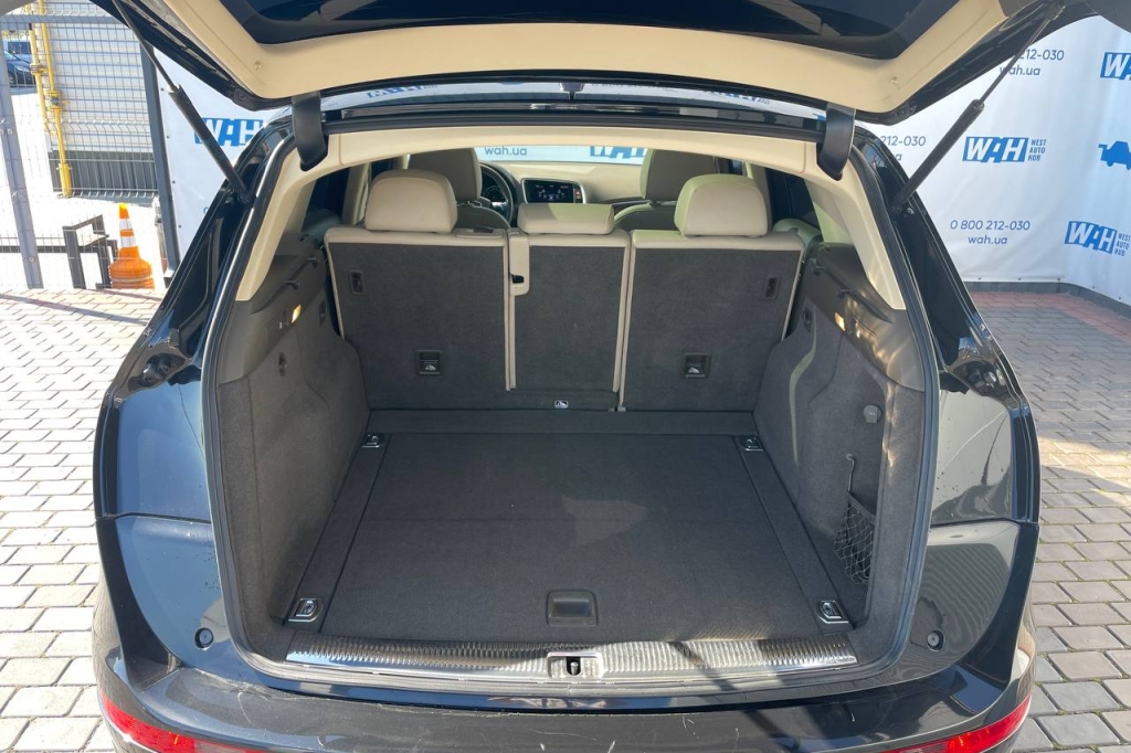 Audi Q5 2012 фото 37