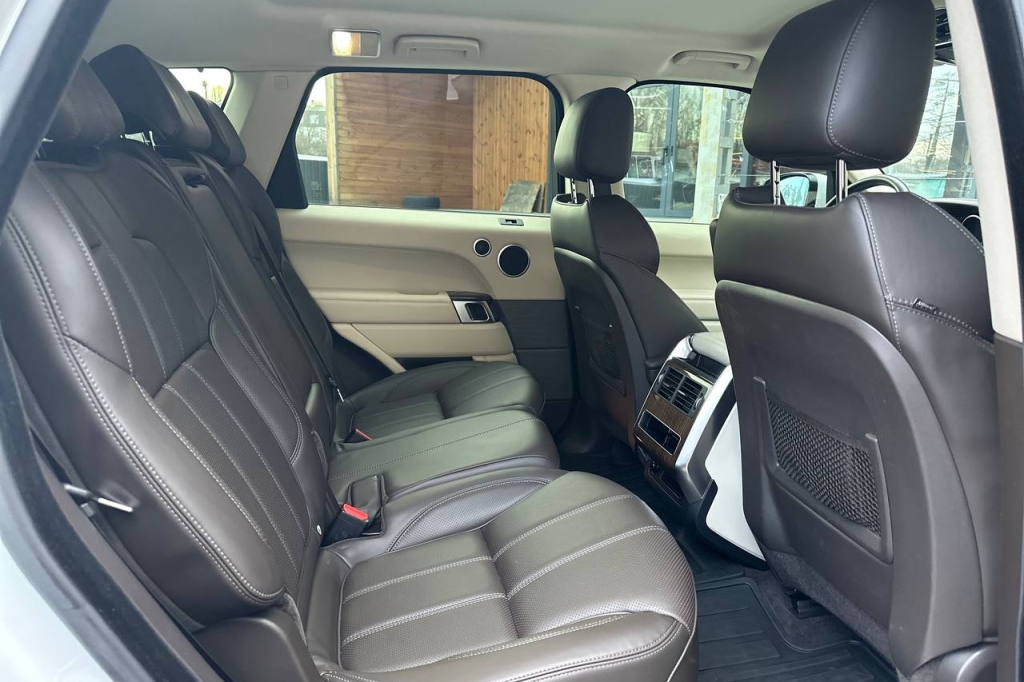 Land Rover Range Rover SE 2016 фото 18