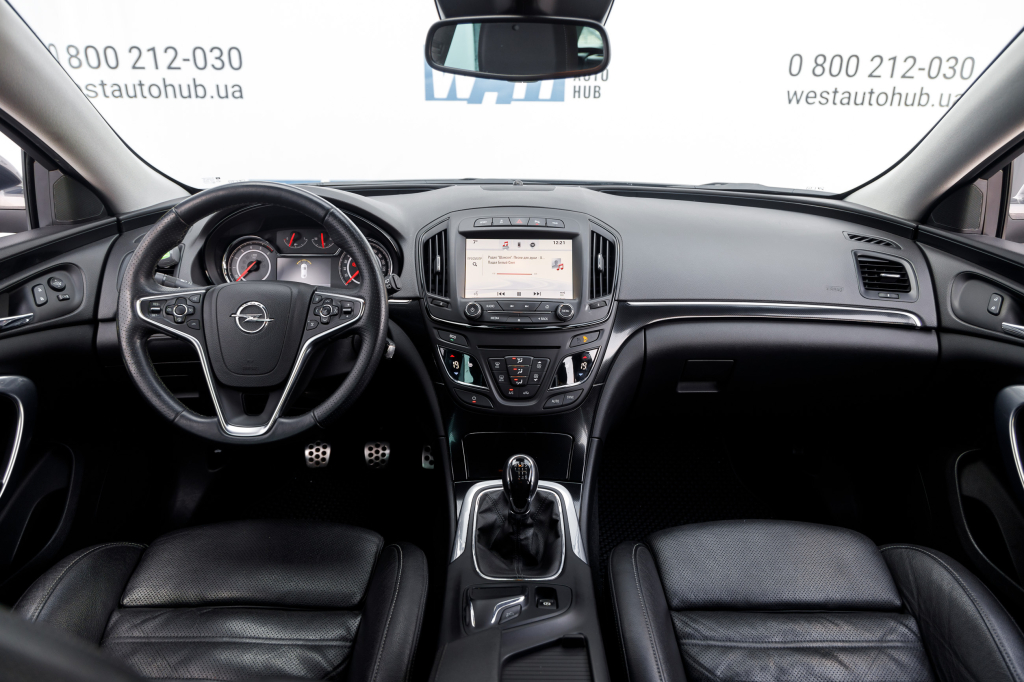 Opel Insignia photo 9