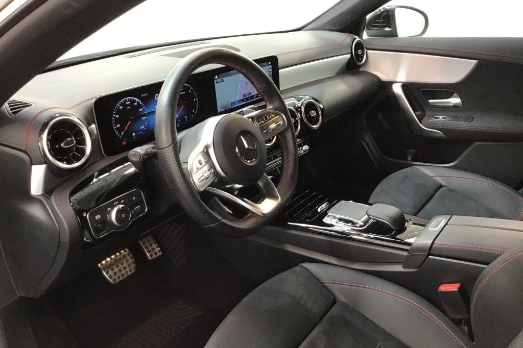 Mercedes-AMG CLA-Klasse 2019 фото 6