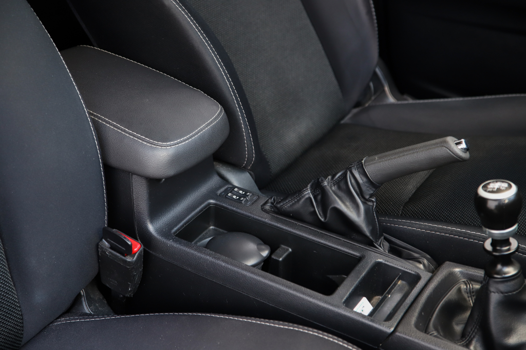 Subaru XV 2014 photo 20