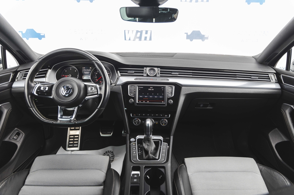 Volkswagen Passat BiTDi 4Motion 2016 photo 36