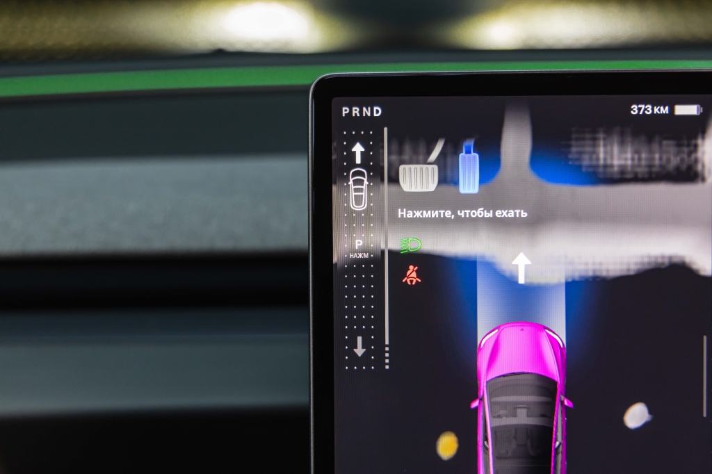 Tesla Model 3 2024 фото 21