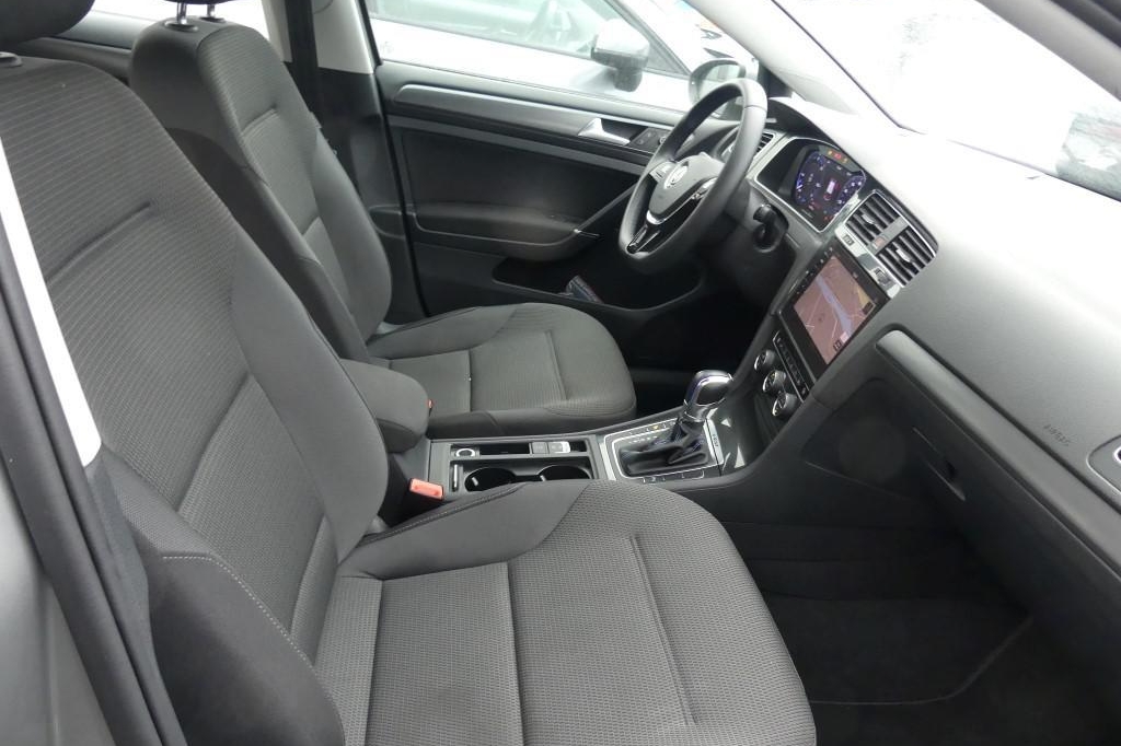Volkswagen e-Golf 2018 photo 3