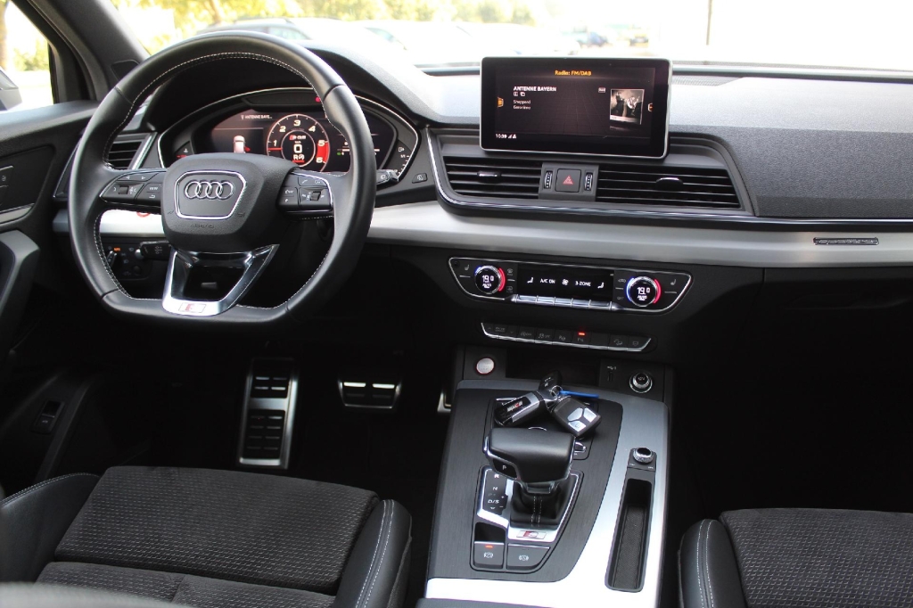 Audi SQ5 2019 photo 5