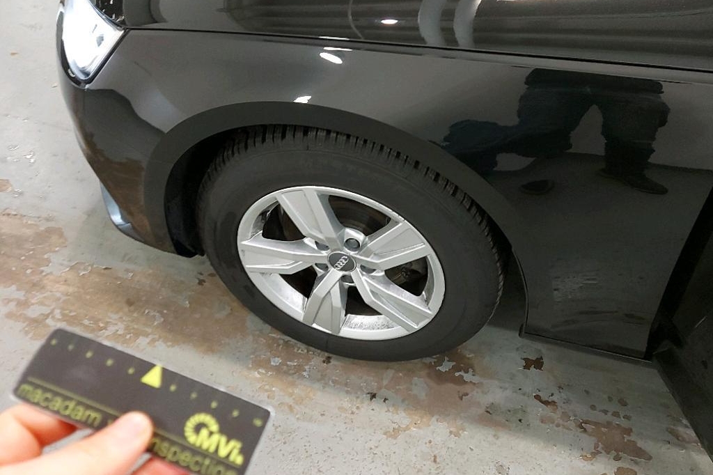 Audi A4 2017 photo 9