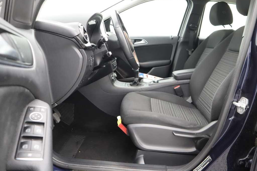 Mercedes-Benz B-Klasse 2017 photo 5