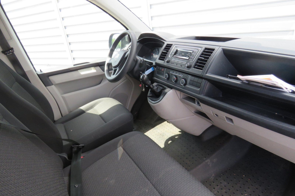 Volkswagen T6 2017 photo 4