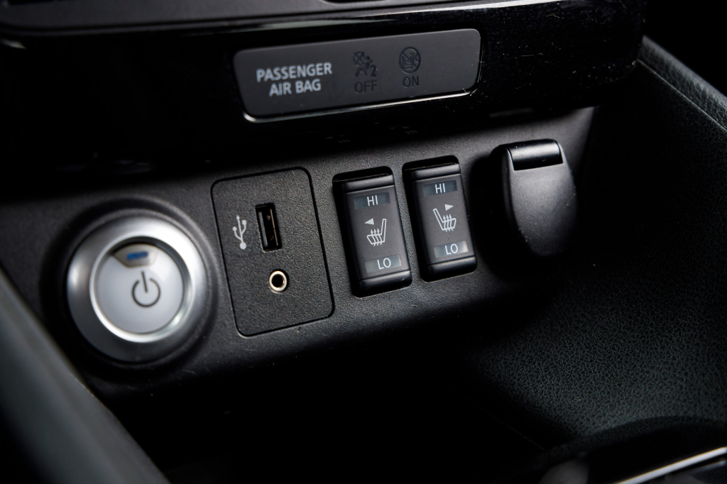 Nissan Leaf 2017 фото 25