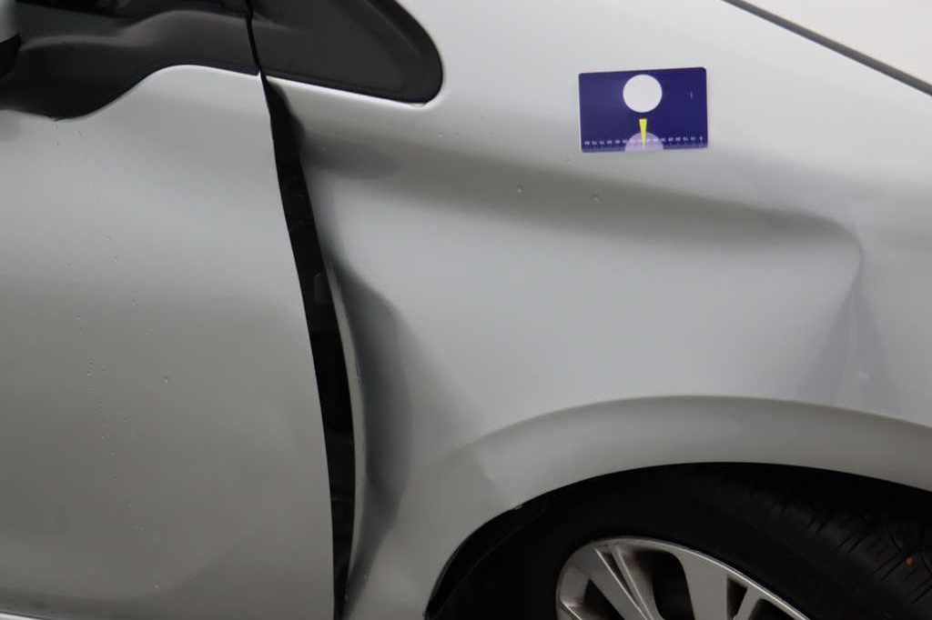 Peugeot 208 2017 photo 19