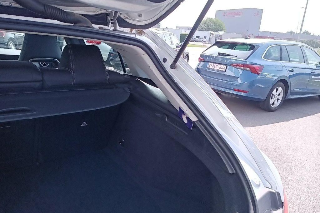 Mercedes-Benz CLA 2017 фото 16