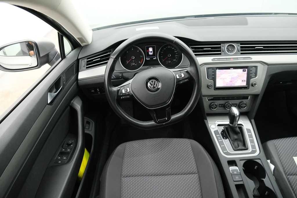 Volkswagen Passat 2017 photo 3