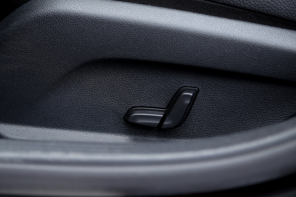 Mercedes-Benz C 200 Avantgarde 2016 фото 13