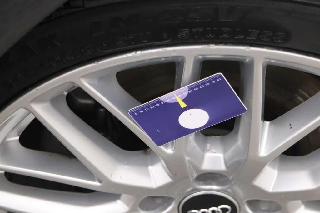 Audi A4 2016 фото 45