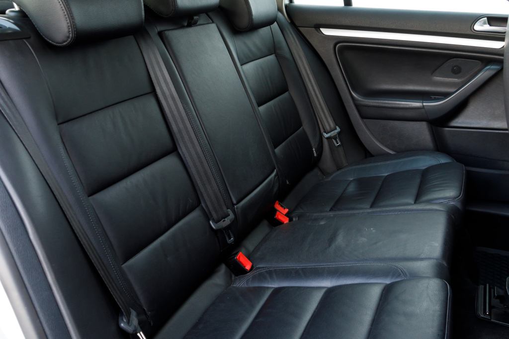 Volkswagen Golf VI 4MOTION 2011 фото 23