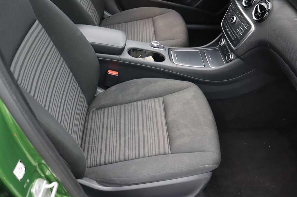 Mercedes-Benz A-Klasse 2017 photo 21