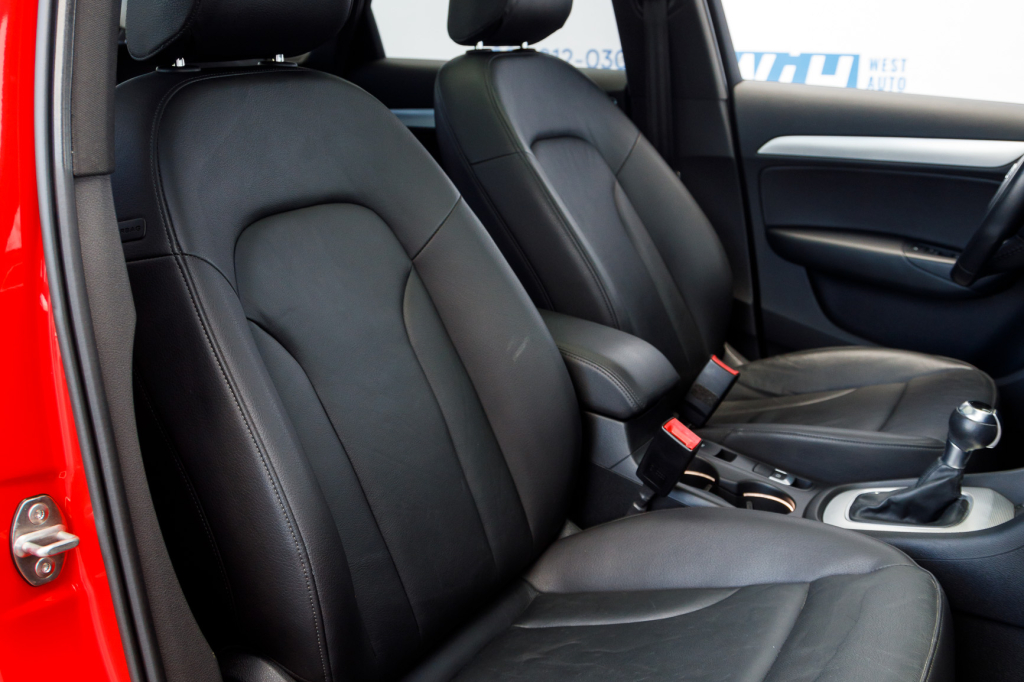 Audi Q3 Premium 2016 photo 16