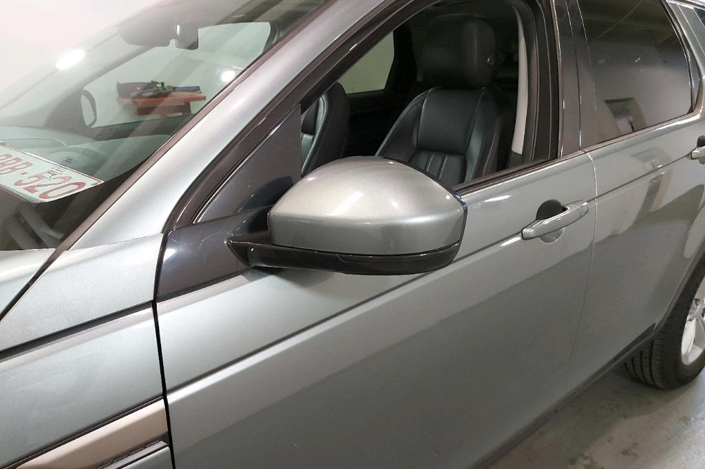 Land Rover Discovery Sport 2016 фото 32