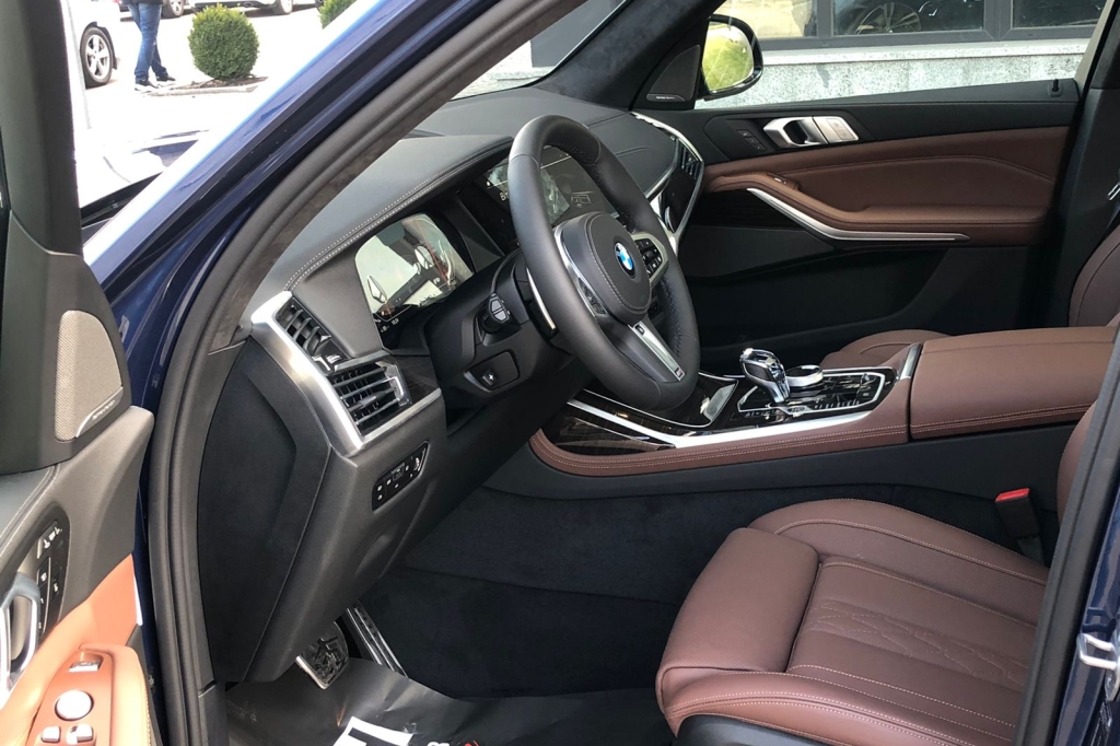 BMW X7 30D 2021 фото 10