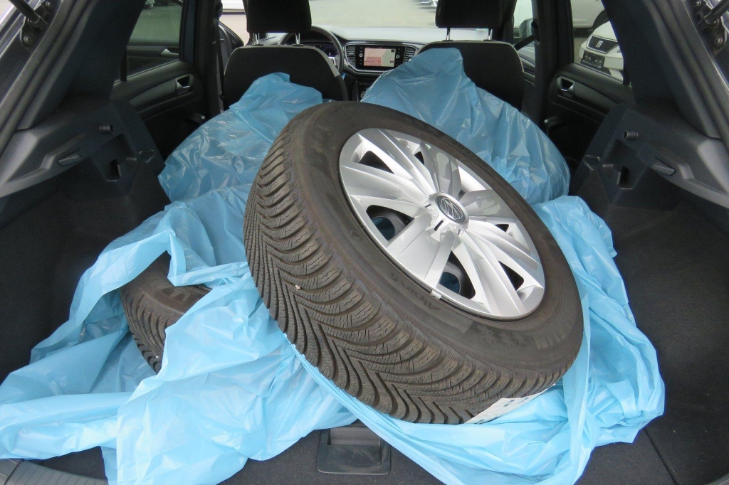 Volkswagen T-Roc 2020 фото 9