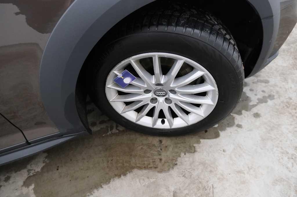 Audi A4 Allroad 2018 фото 25