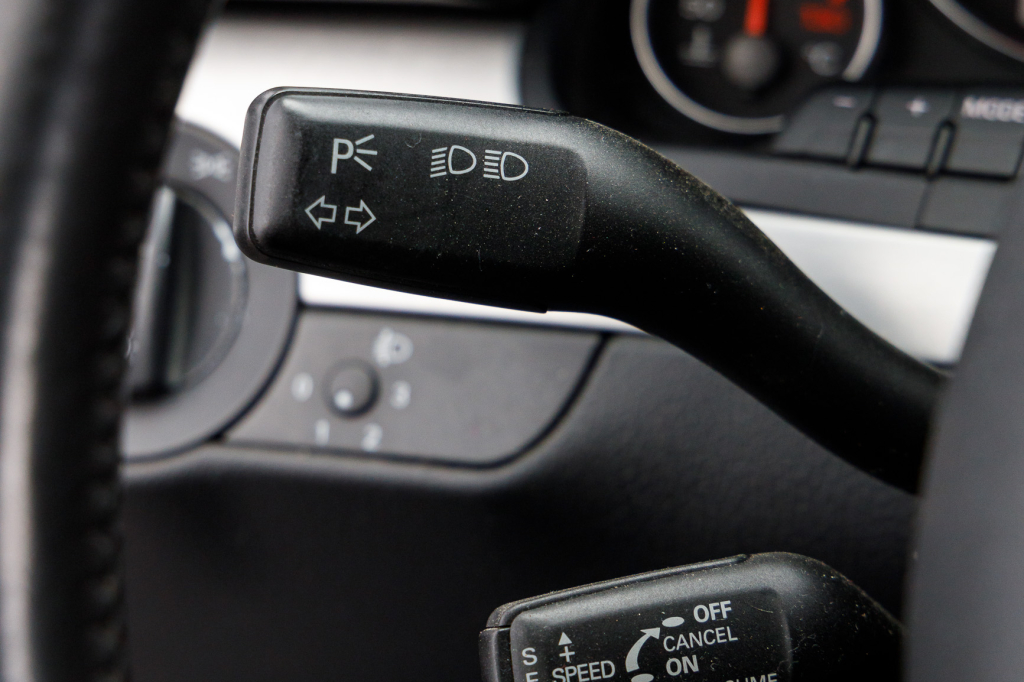 Audi A4 2005 фото 19