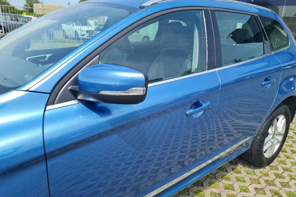 Volvo XC60 2017 photo 29