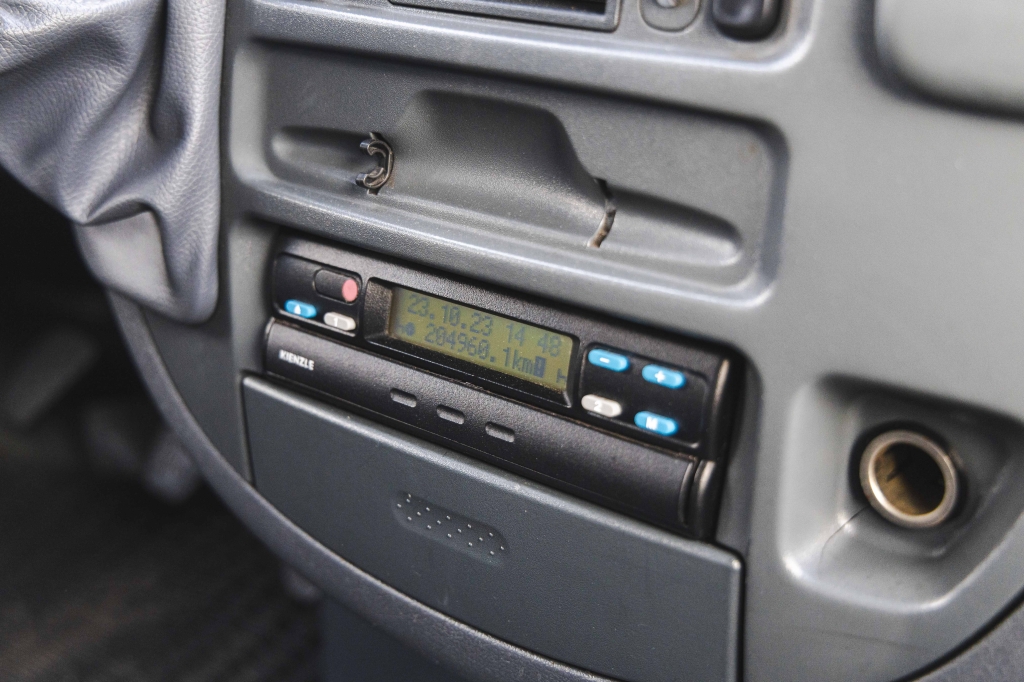 Mercedes-Benz Sprinter 2004 фото 28