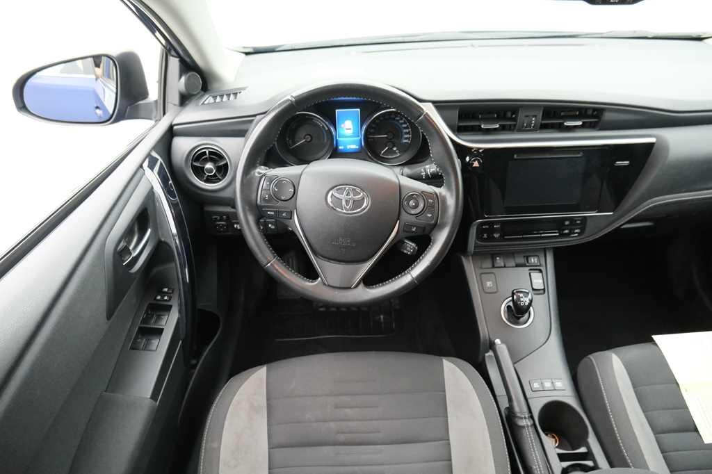 Toyota Auris Touring Sports 2016 photo 5
