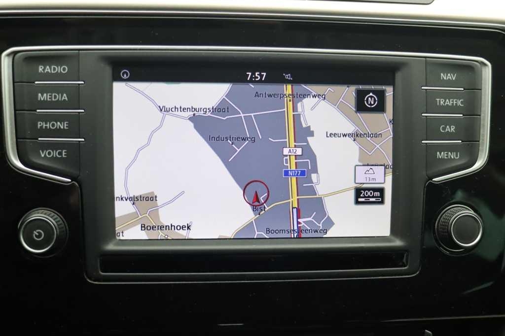 Volkswagen Passat 2017 фото 6