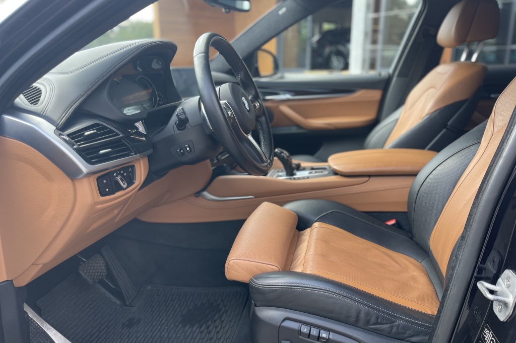 BMW X6 50D 2014 фото 11