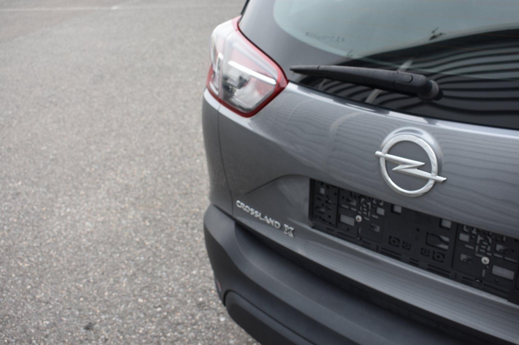 Opel Crossland X 2019 фото 18