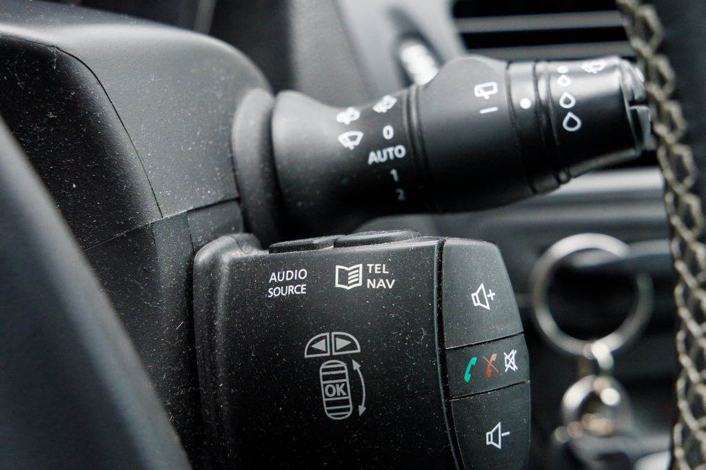 Renault Laguna III 2011 photo 11