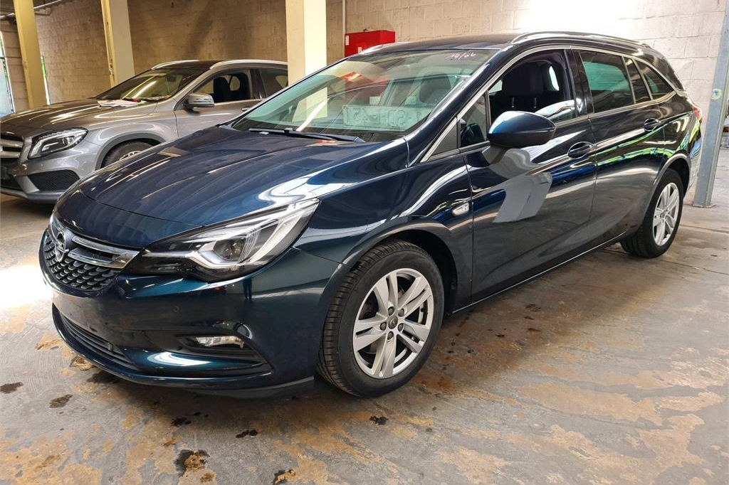 Opel Astra Sports Tourer 2017 photo 3