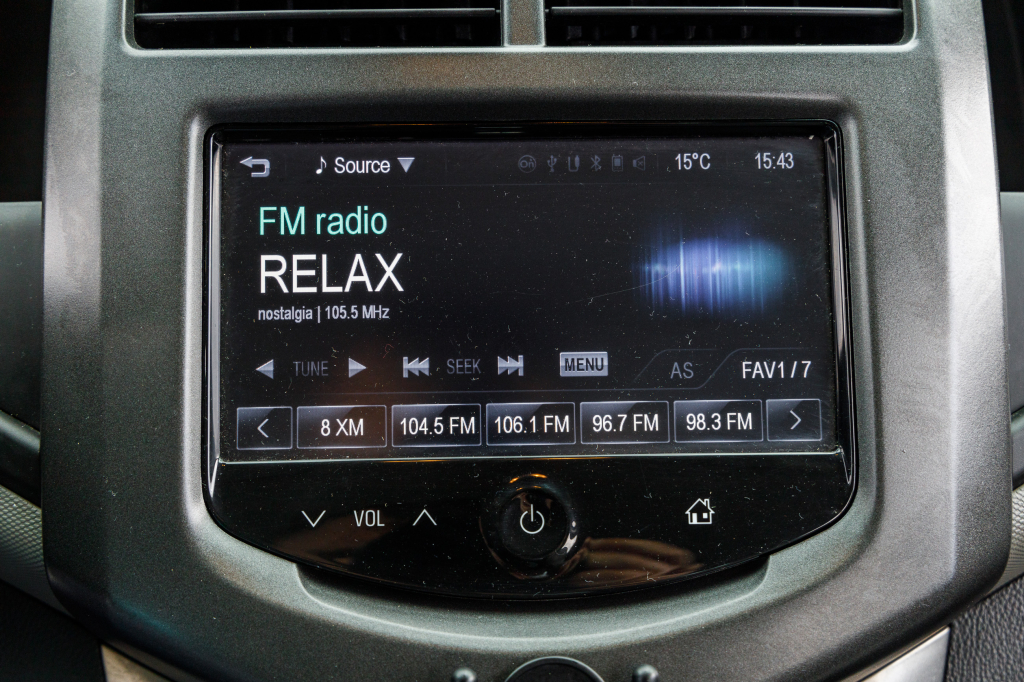 Chevrolet Sonic LS 2013 фото 11