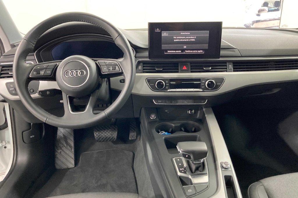 Audi A4 Avant 2019 фото 4