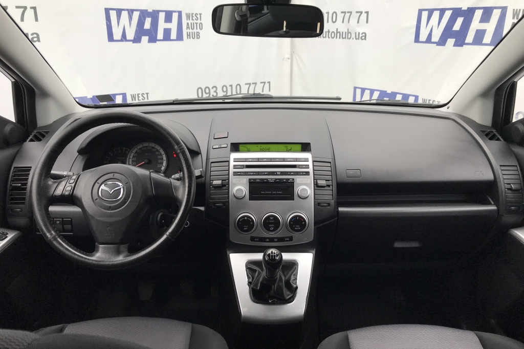 Mazda 5 фото 6
