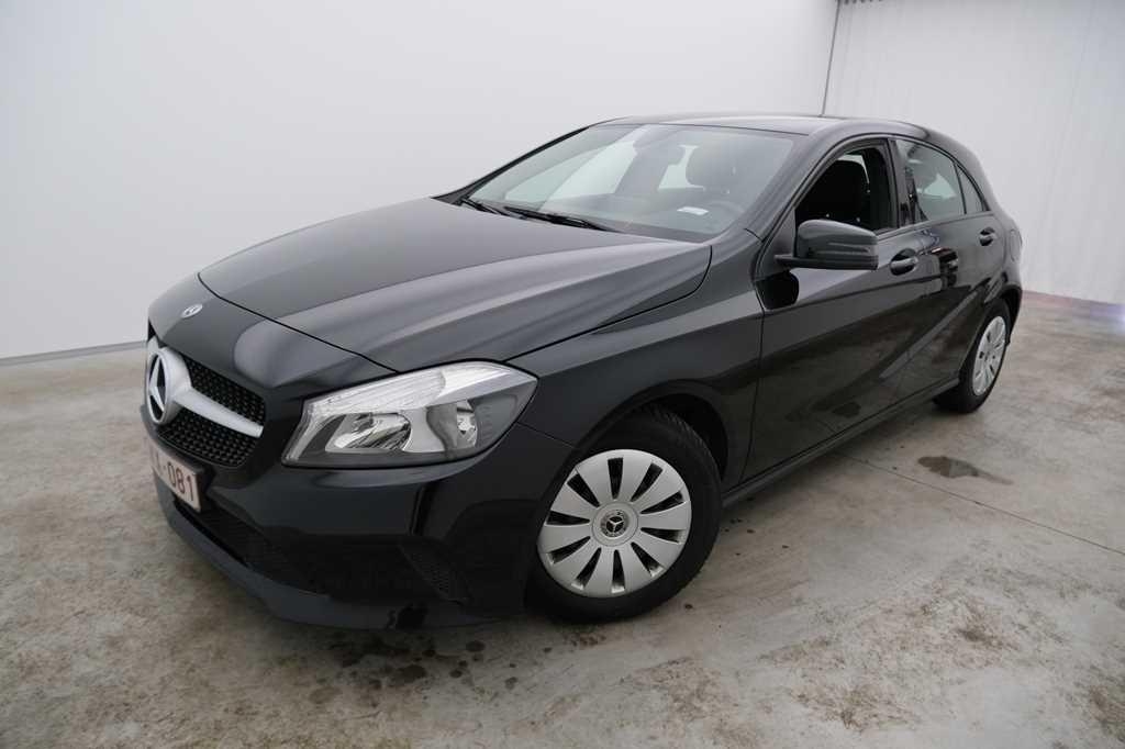 Mercedes-Benz A-Klasse 2017 photo 3