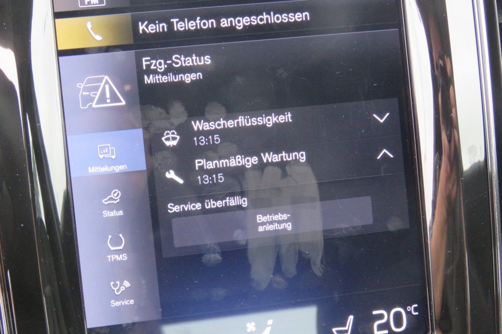 Volvo XC60 2020 фото 9