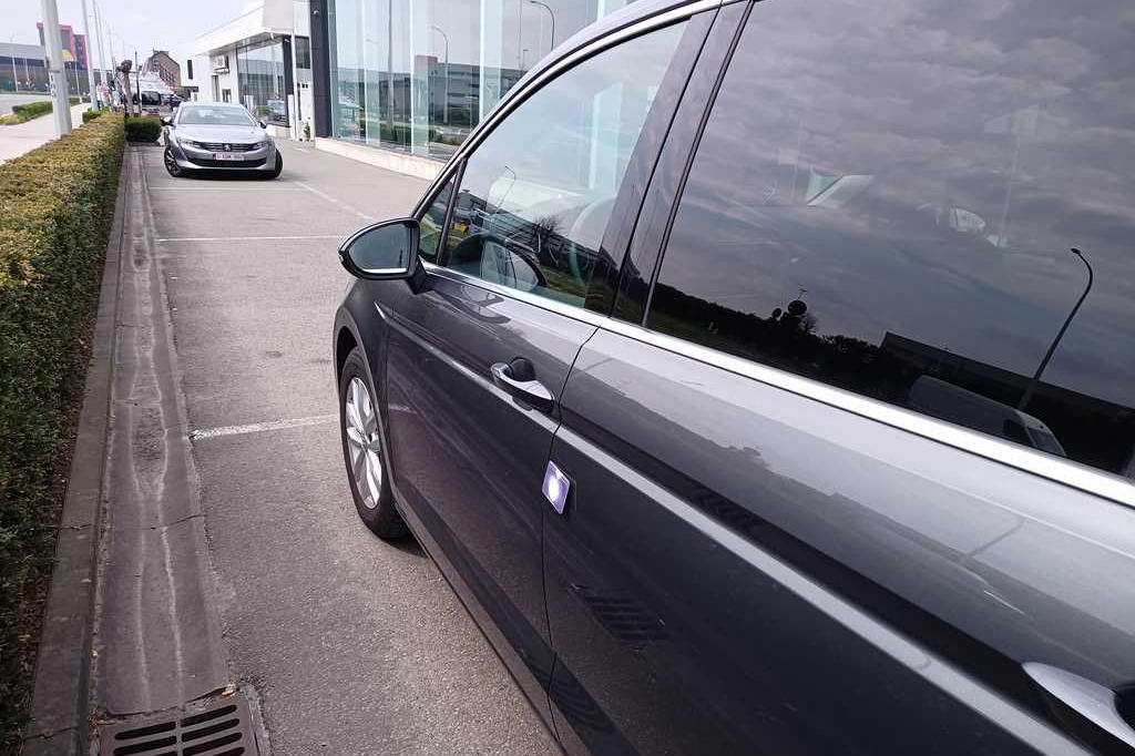 Volkswagen Touran 2017 фото 75