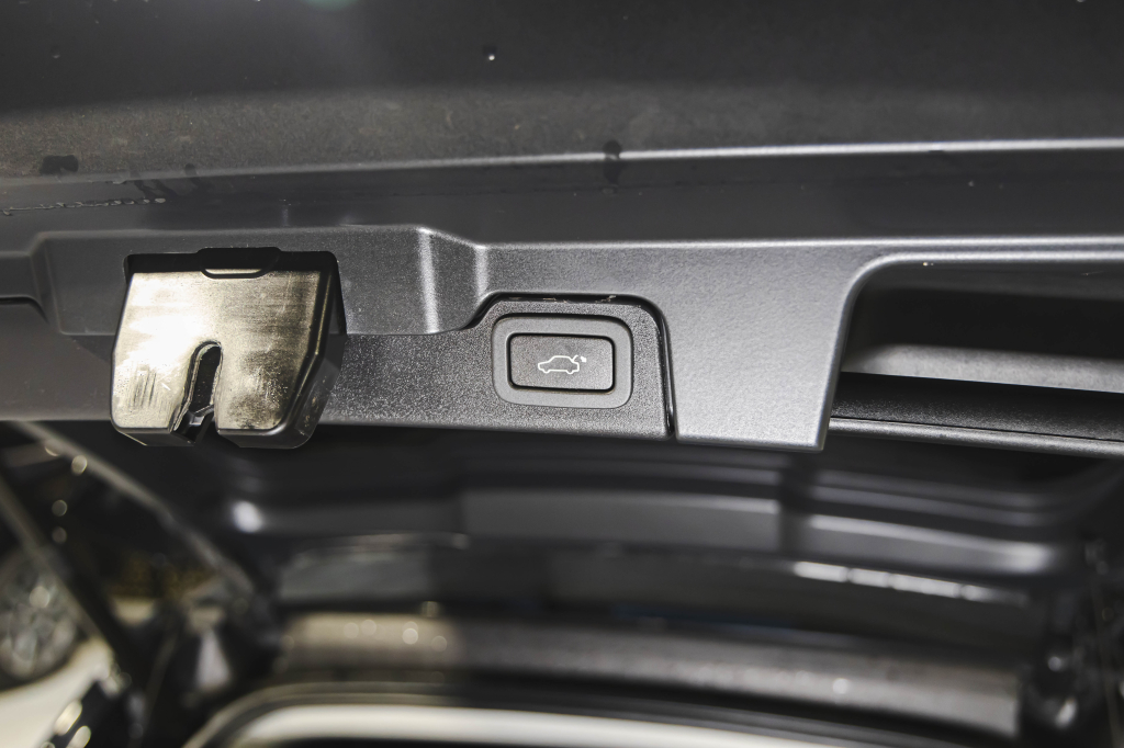 Land Rover Range Rover Evoque 2017 фото 34