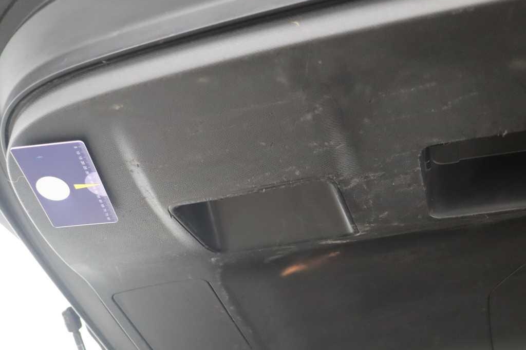 Peugeot 5008 2018 photo 26