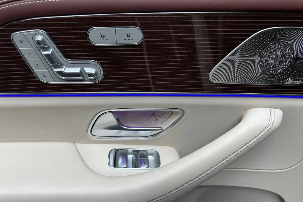Mercedes-Benz Maybach 2021 фото 18